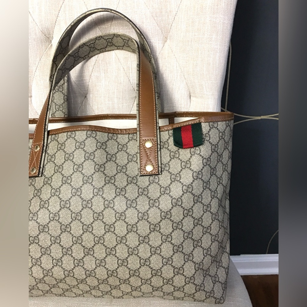 Gucci authentic brown monogram coated canvas tote bag - Picture 4 of 16